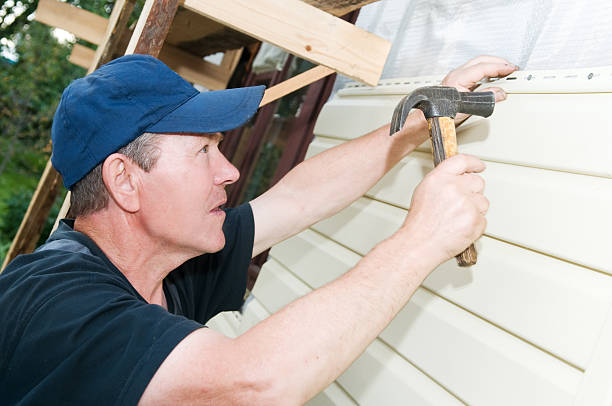 Best Property Management Cleanouts  in East Farmingdale, NY